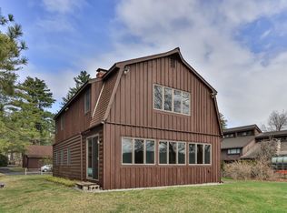 7 Howards Grv, Derry, NH 03038