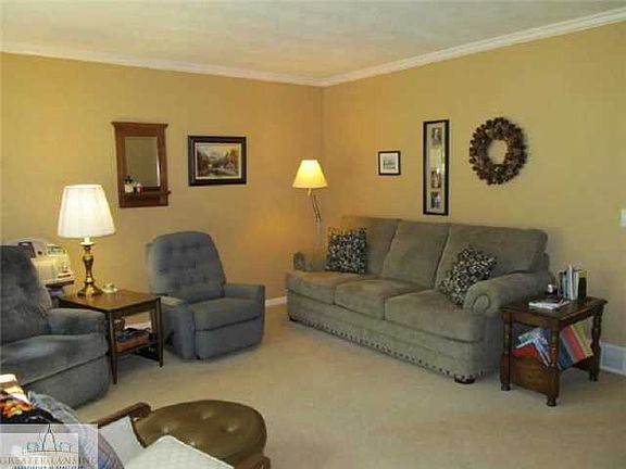 3rd image of 6014 Annapolis Dr