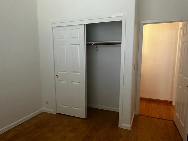 7905 Wymark Dr — Photo 18