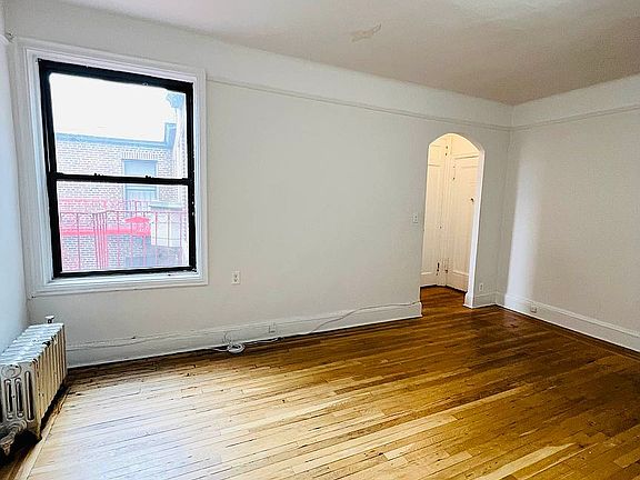 4th image of 31-75 29th St #F8