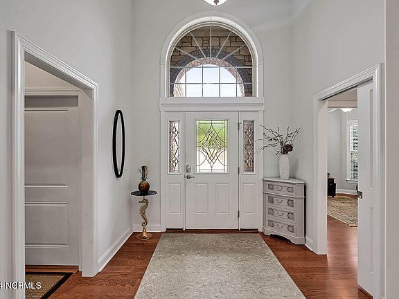 3rd image of 3786 Anslow Drive