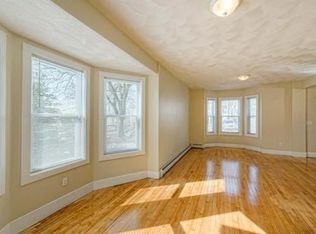 11 Eustis St, Chelsea, MA 02150