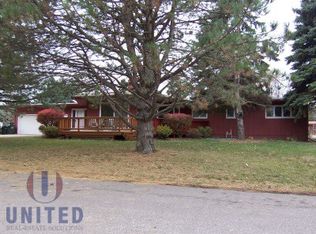 15 Evergreen Ln, Mccook Lake, SD 57049