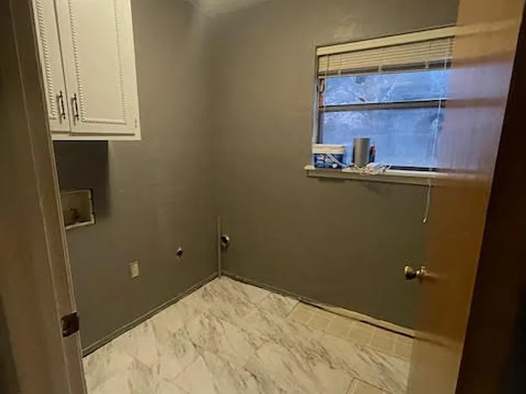 510 32nd St NE — Photo 3