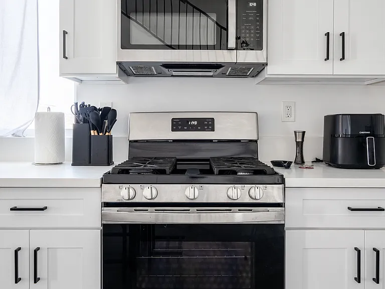 3987 Dalton Ave — Photo 9