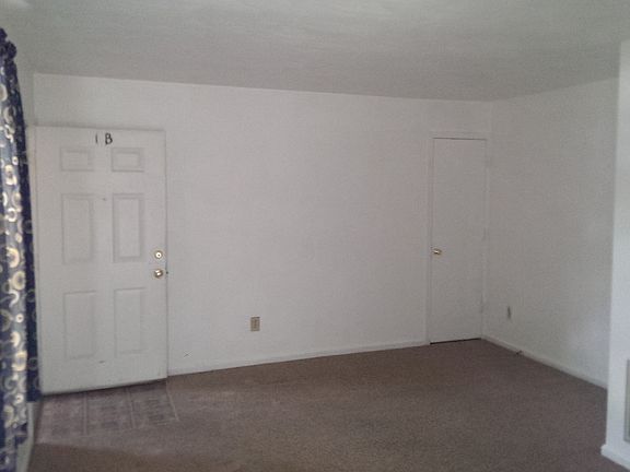 3rd image of 1018 Berkley Avenue Ext APT 1B