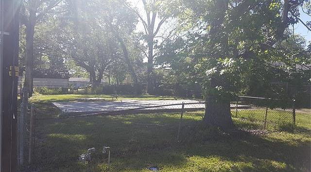 2nd image of 394 Ash St