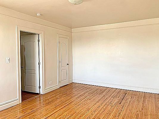 4th image of 402 Ocean Pkwy #509