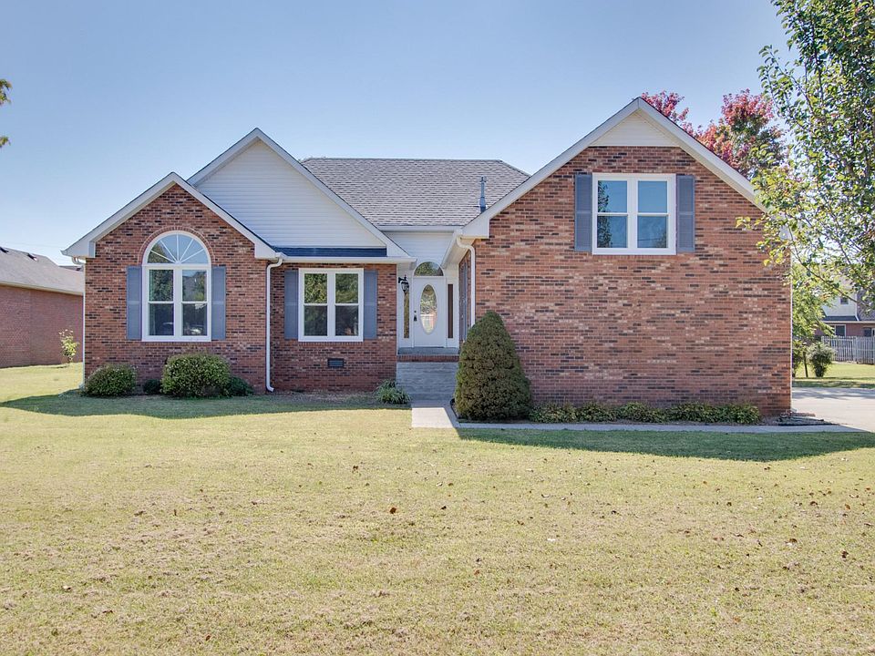 1st image of 1730 Orchard Dr