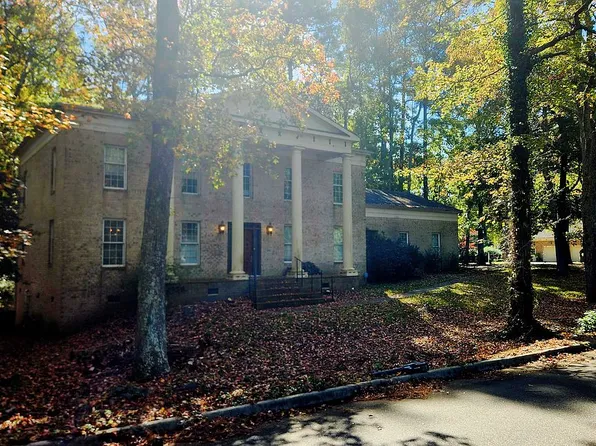 2628 Shorehaven Dr, Virginia Beach, VA 23454