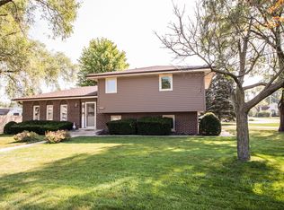 10551 S 84th Ave, Palos Hills, IL