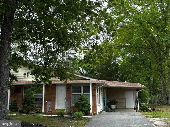 43 Magnolia Rd, Stafford Twp, NJ 08050