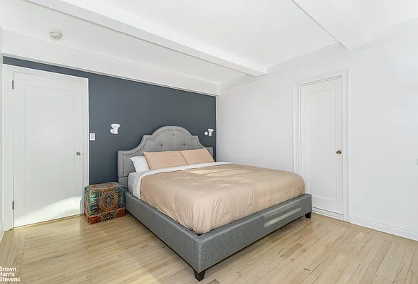 Rented by Brown Harris Stevens | media 23