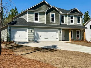 138 Vale Pl, Aberdeen, NC 28315