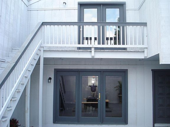 4th image of 33 Hook Ln
