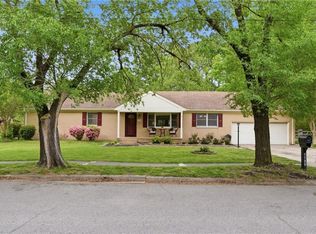 1105 Cogliandro Dr, Chesapeake, VA 23320