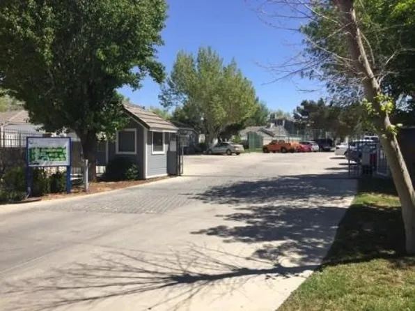 The Cape Apartments, 250 E Avenue R, Palmdale, CA 93550