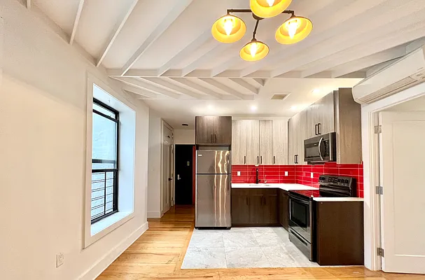 Rented by MADEHOME | media 6