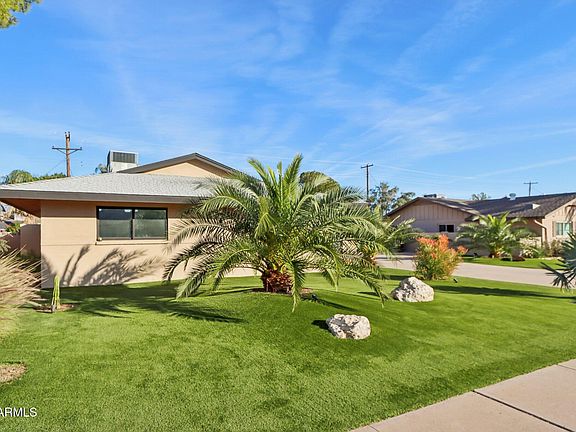 3rd image of 4825 N 82ND Street