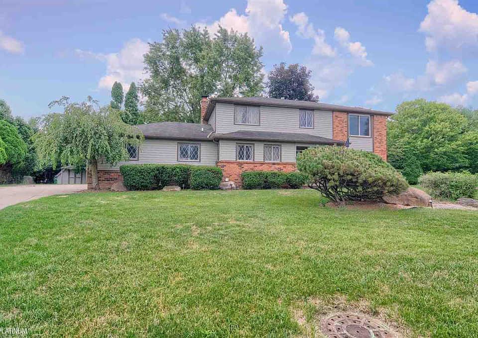 1st image of 8726 Woodsman Ct