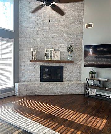 5th image of 4617 Royal Court Cir