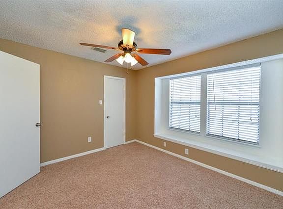 5th image of 5406 Oak Springs Dr