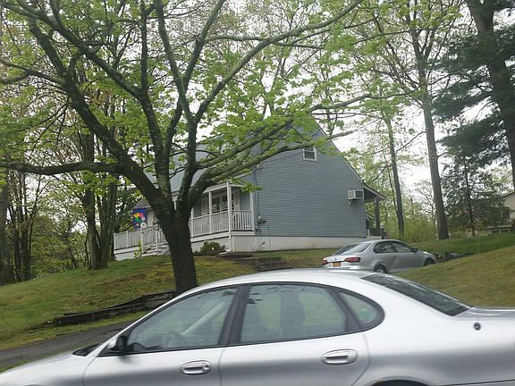 3rd image of 3 N Williams St