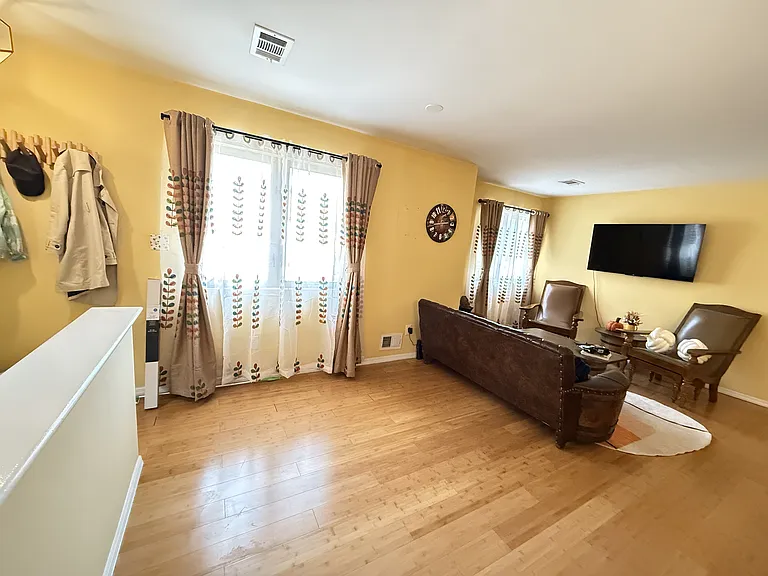 56 Sunrise Dr — Photo 12