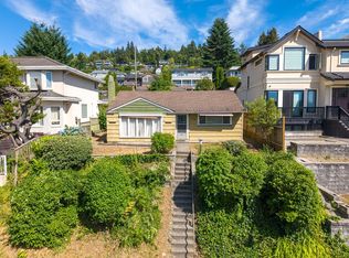 7280 Barnet Rd, Burnaby, BC V5A1E2