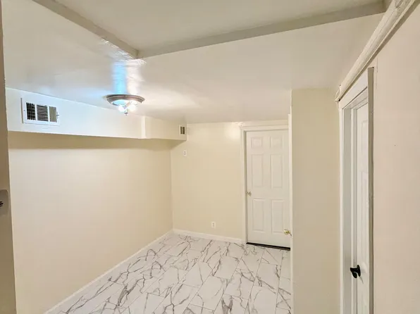 1722 Hunt Ave, Bronx, NY 10462