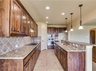 1936 Knoxbridge Rd, Forney, TX 75126