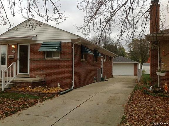 3rd image of 4121 Lincoln Blvd