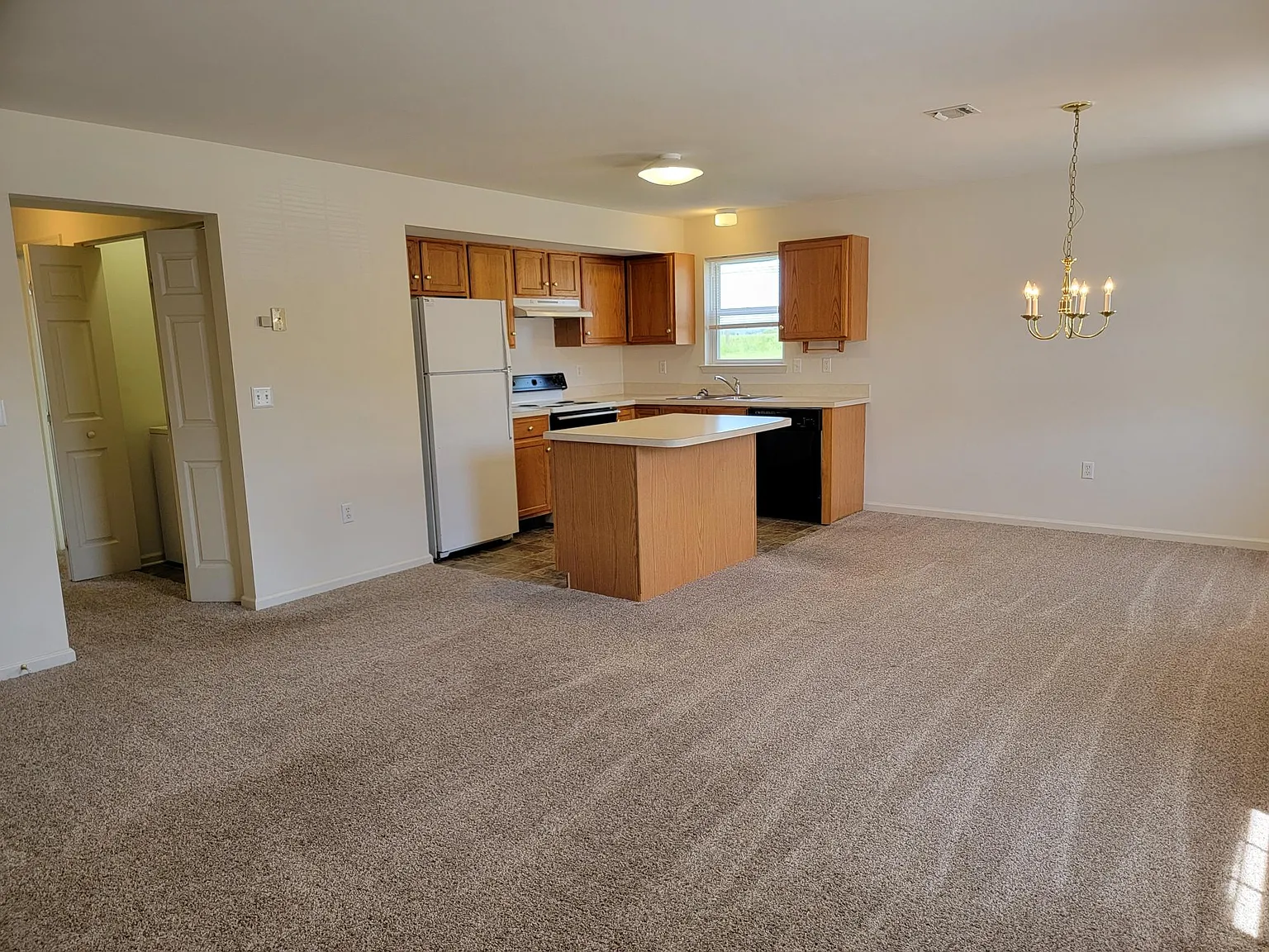 2 bed, $1,495 — Photo 3
