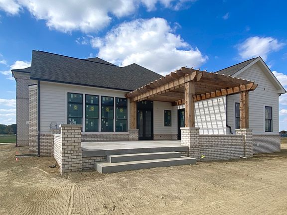 4th image of 15759 Nocturne Dr