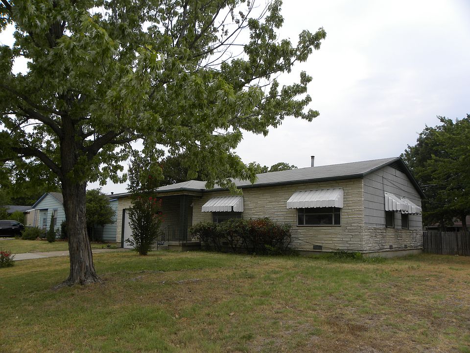 Cozy & Convenient Irving Hom