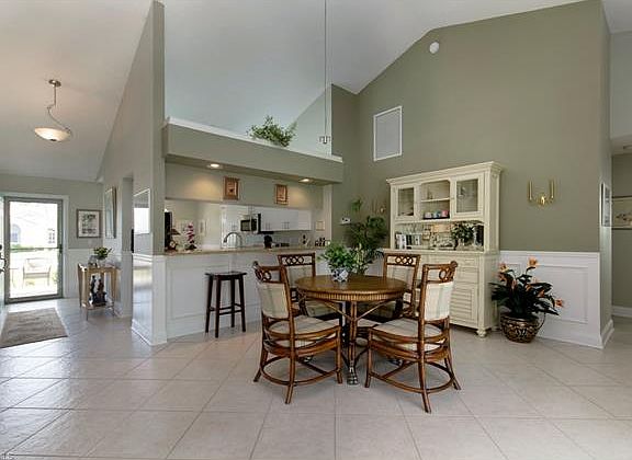 5th image of 4126 Royal Wood Blvd