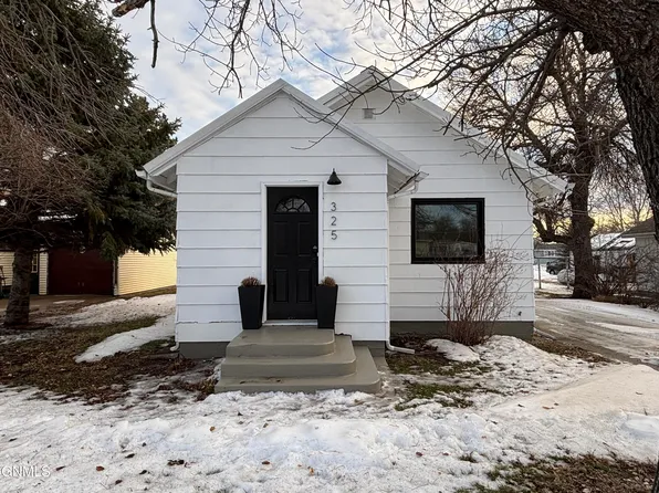 325 Chaffee Row, Beulah, ND 58523