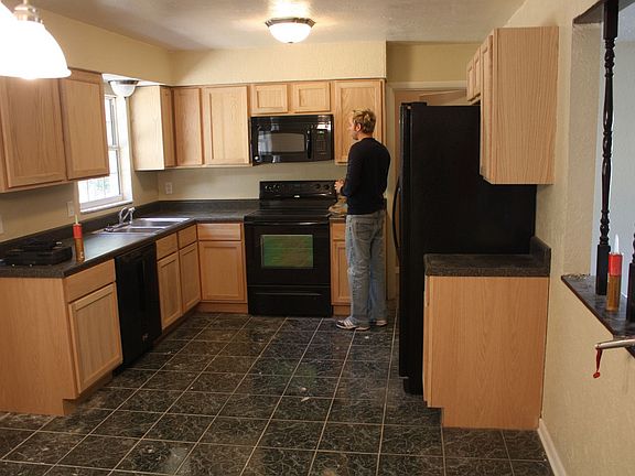 3rd image of 2935 Kathryn Ave