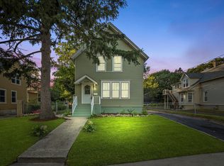 628 S Liberty St, Elgin, IL 60120