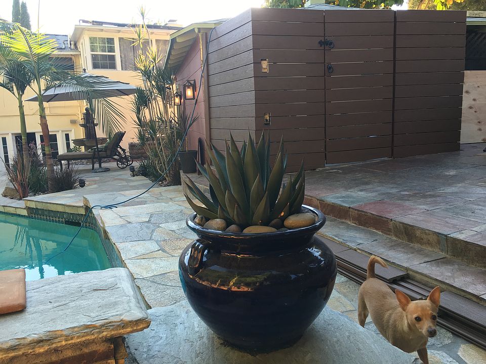 1st image of 3028 Hollycrest Dr