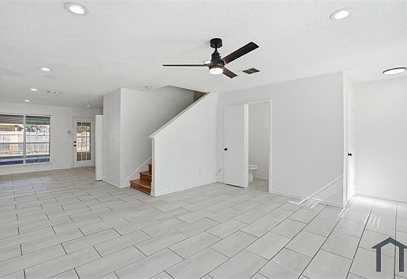 4th image of 5812 Giddyup Ln