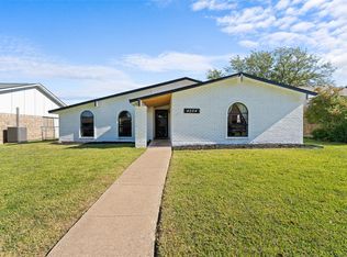 4204 Blackwillow Dr, Mesquite, TX