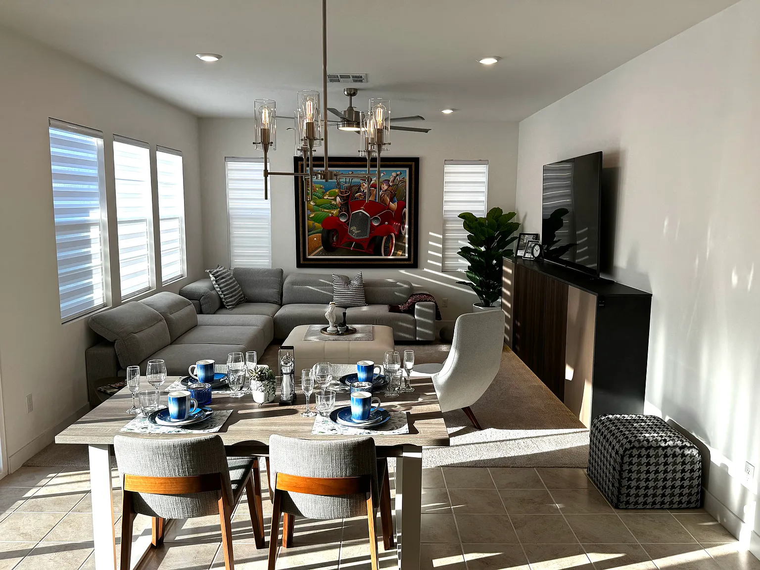 4 bed, 2064 sqft, $3,500 — Photo 2