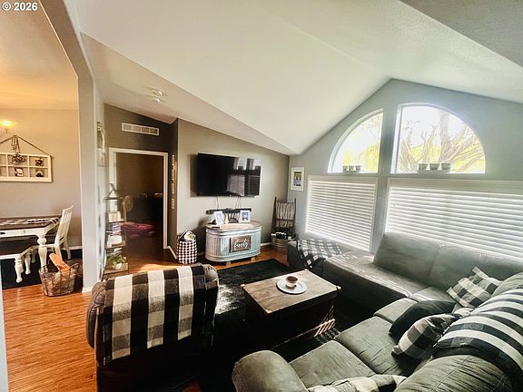 5th image of 3097 SW River View Dr