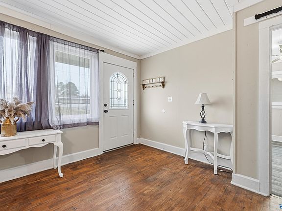 5th image of 1448 Main St