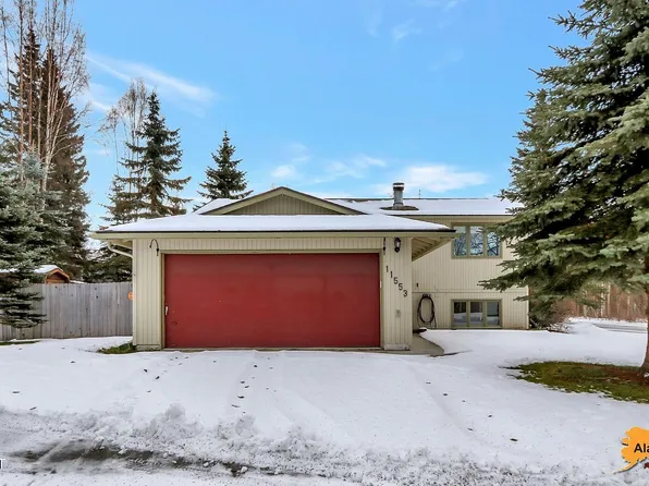 11553 Banff Springs St, Eagle River, AK 99577