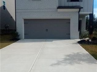 3370 Westgate Park Dr, Loganville, GA 30052