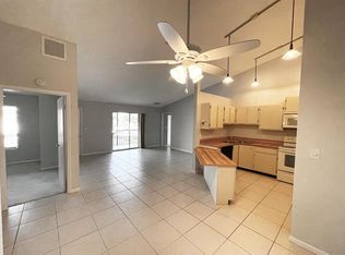 6572 Chasewood Dr APT E, Jupiter, FL 33458