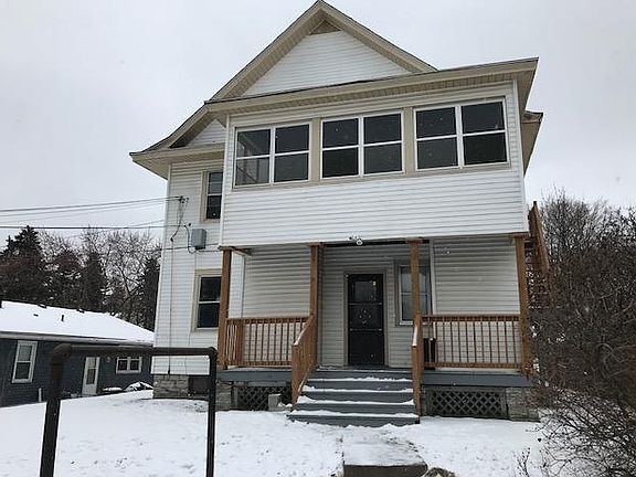 3rd image of 1171 Minnehaha Ave E