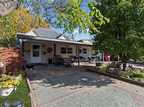 118 N Main St, Carrollton, MO 64633